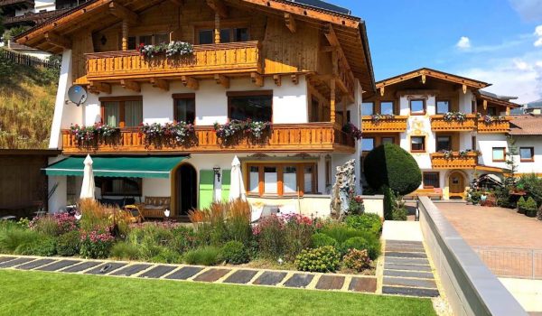 APARTHOTEL KRÖSBACHER